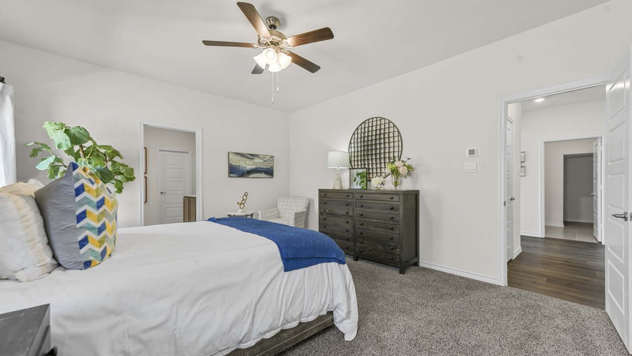 Tangerine floorplan Bedroom Gallery Image-Silverado in Aubrey, Tx