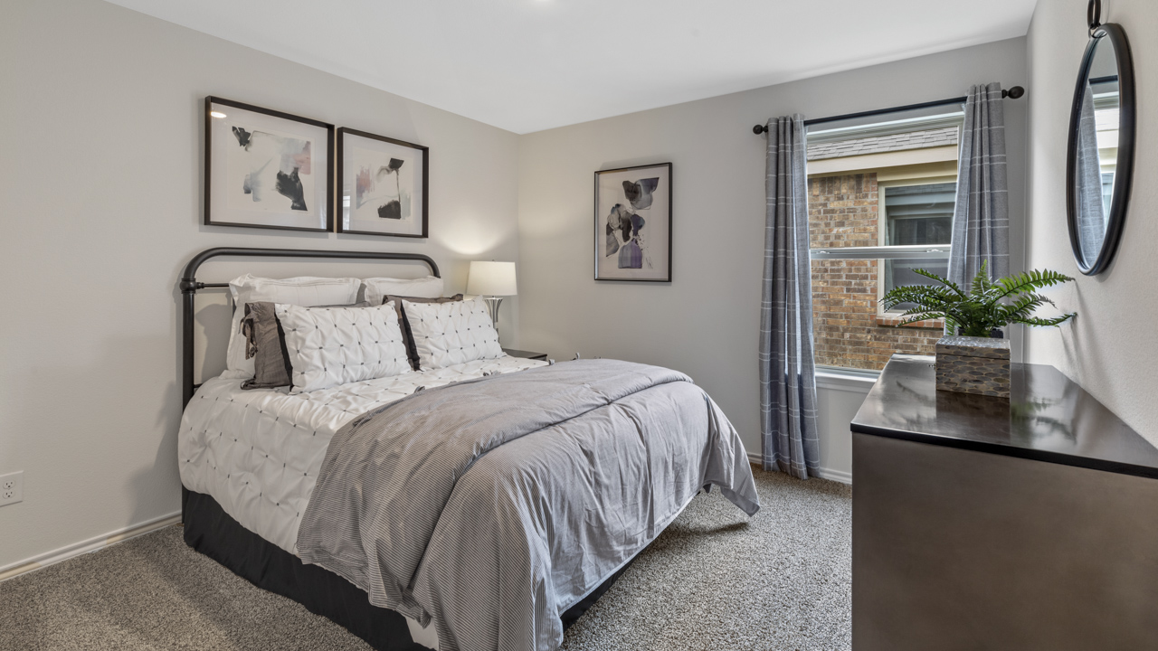 X40K Kingston floorplan bedroom gallery image - Chalk Hill in Celina TX