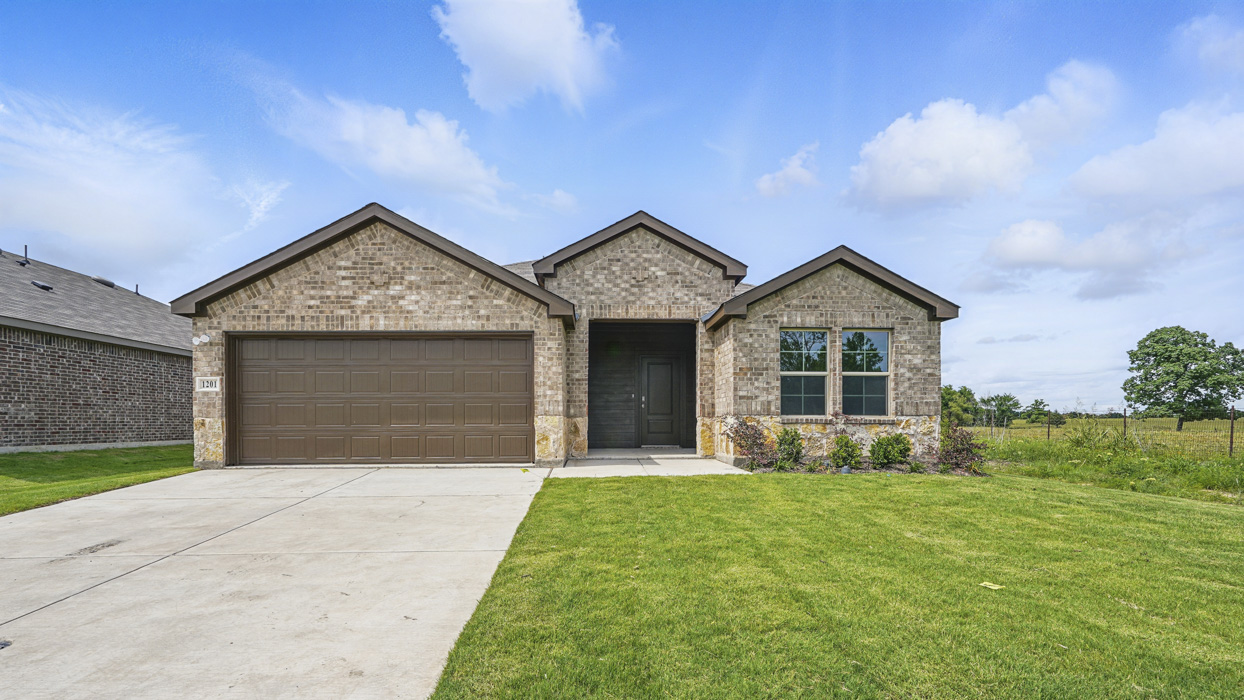 Denton Floorplan Exterior Gallery Image-Whitewing trails in Princeton