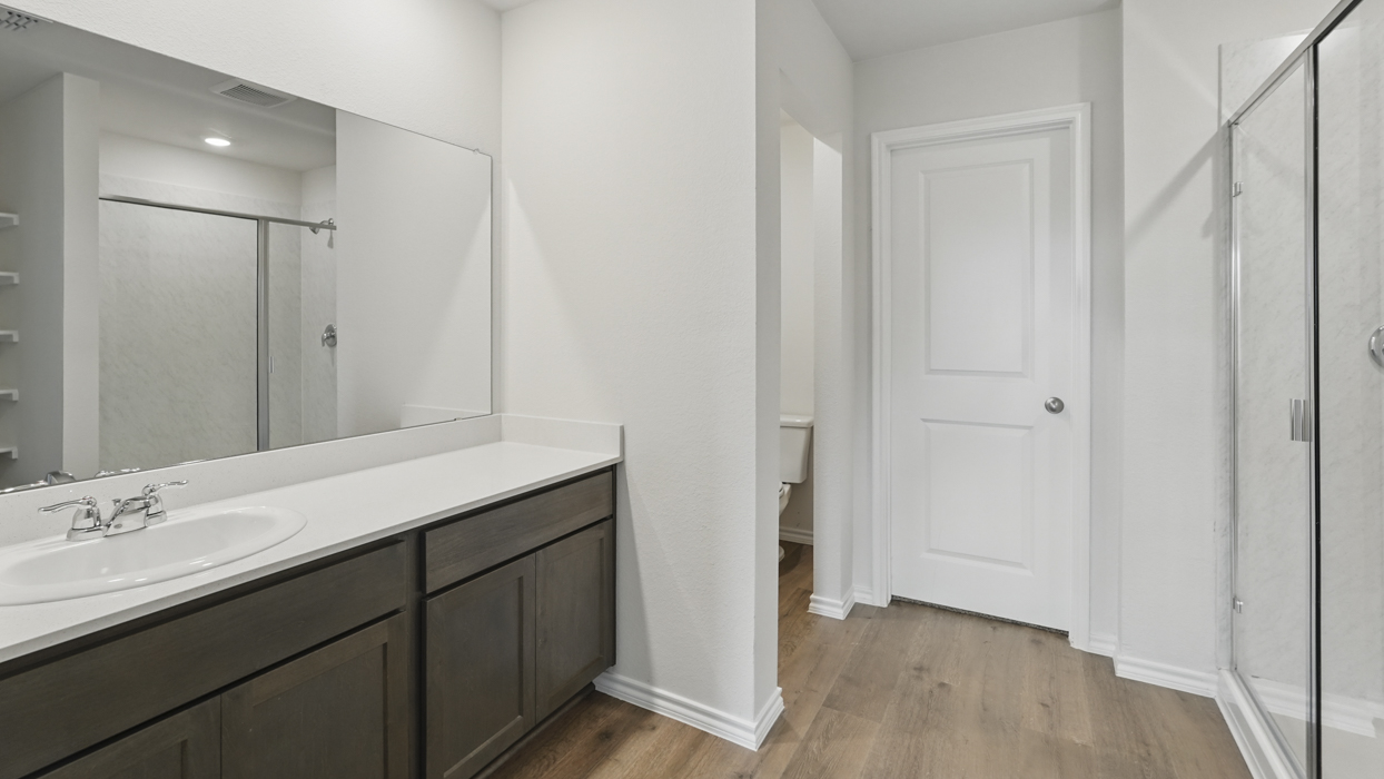 Denton Floorplan Elevation B Bathroom Gallery Image - Whitewing Trails in Princeton, TX
