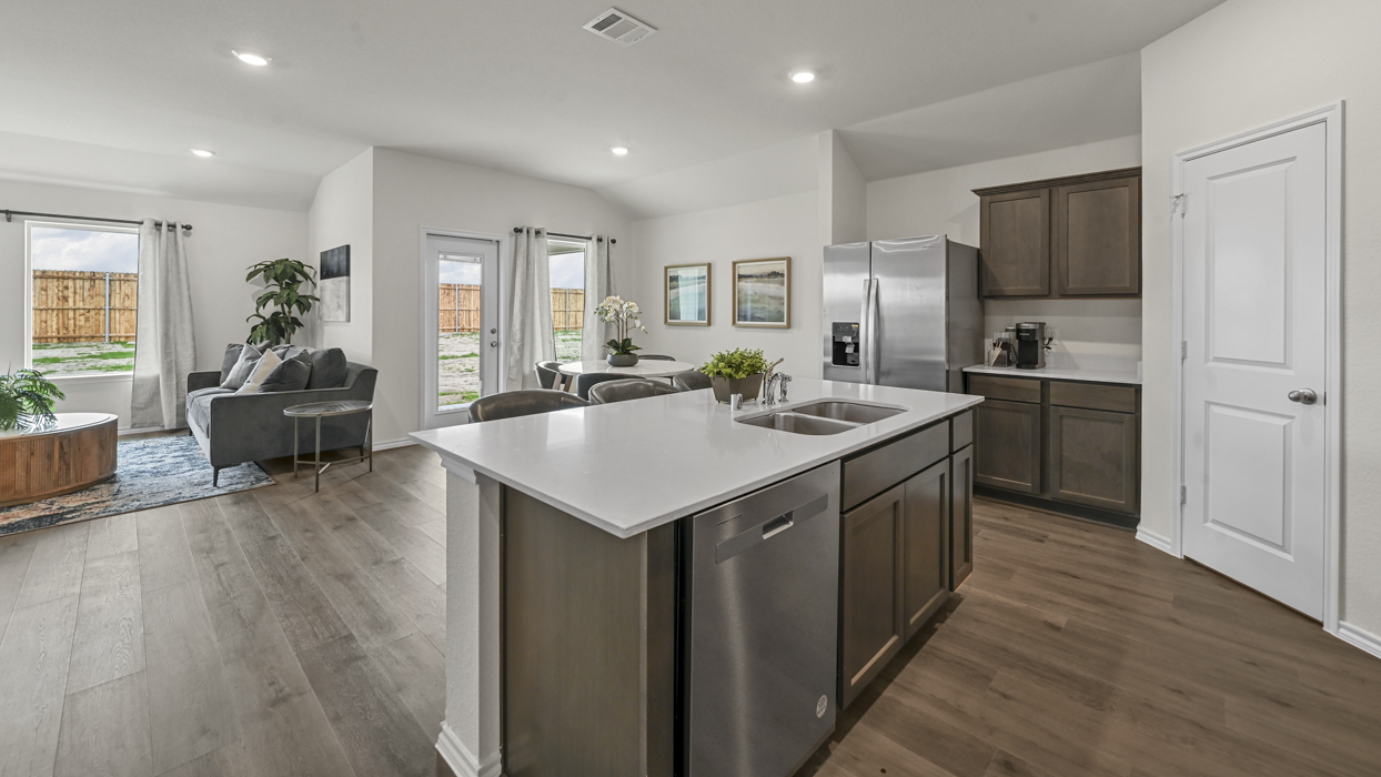 Texas Cali Floorplan Elevation A Kitchen Gallery Image - Whitewing Trails in Princeton, TX