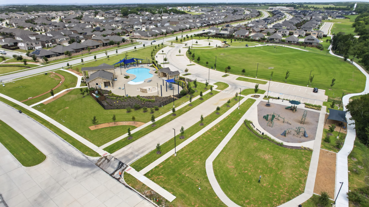 Whitewing model amenities-Whitewing Trails in Princeton, Tx