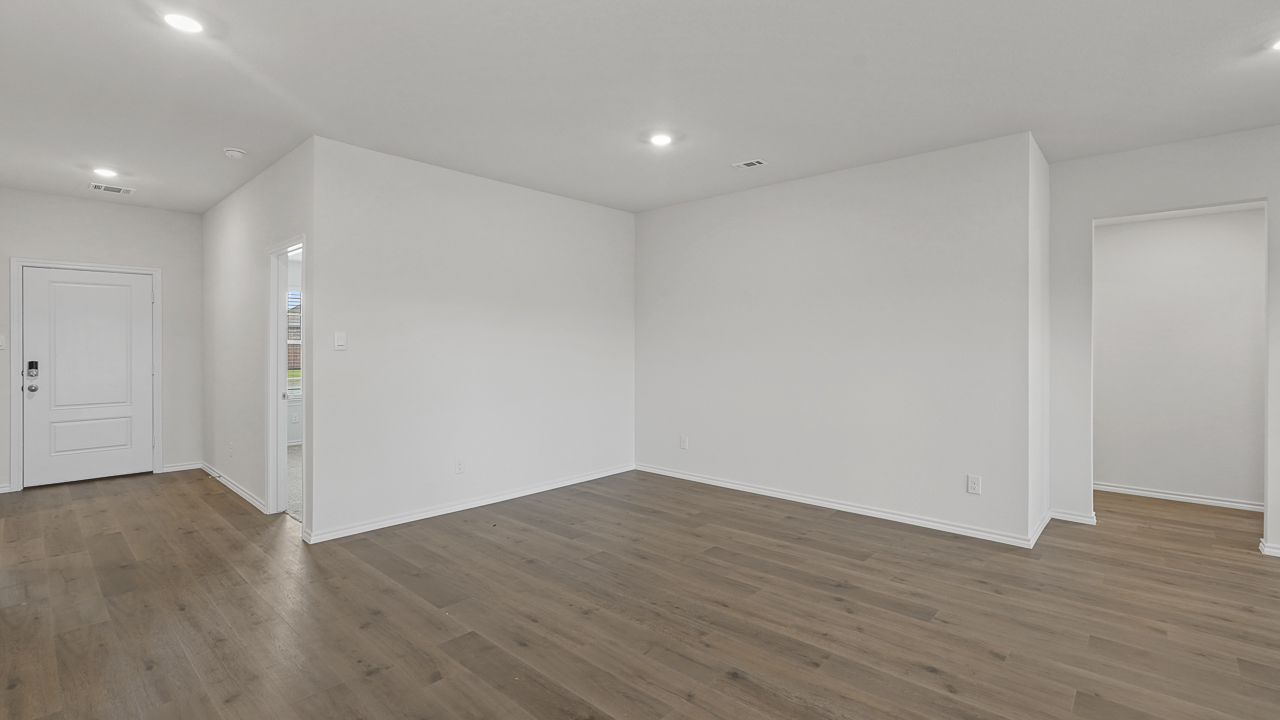 Frisco Floorplan Living Gallery Image - Whitewing Trails in Princeton, TX