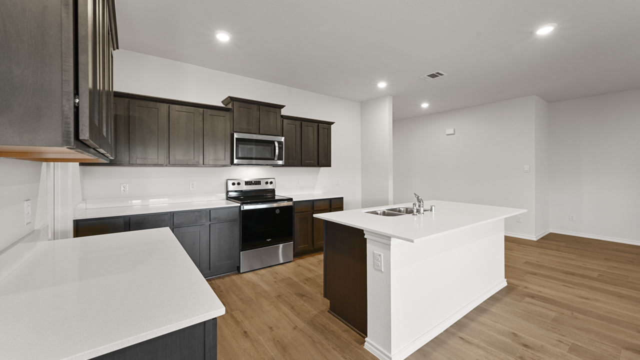 Holden Floorplan Kitchen Gallery Image-Whitewing Trails in Princeton, Tx