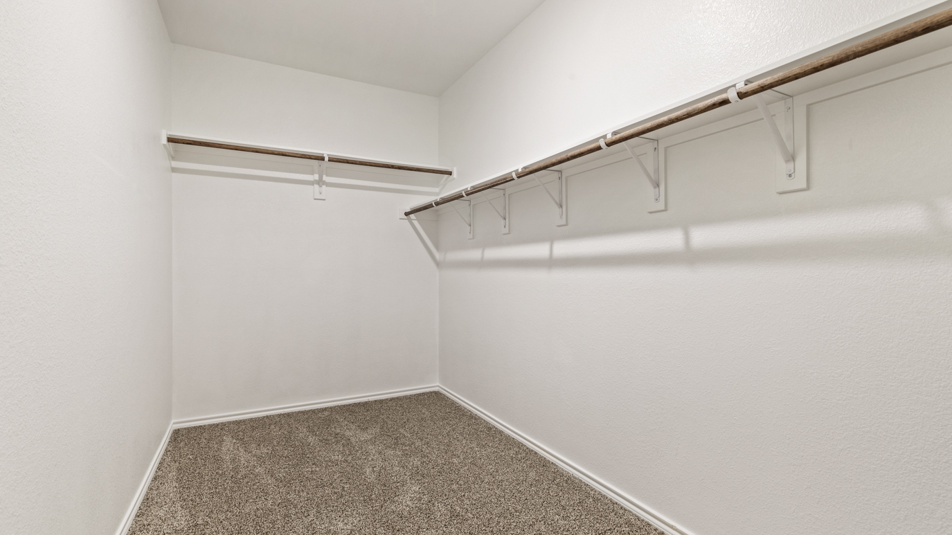 X40N floorplan bedroom closet rendering at Stonewyck Farms in Ennis TX