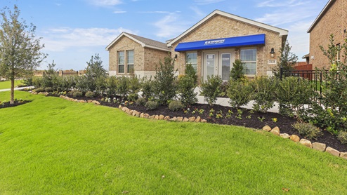 Durango floorplan elevation gallery image - Woods at Lindsey Place in Anna TX