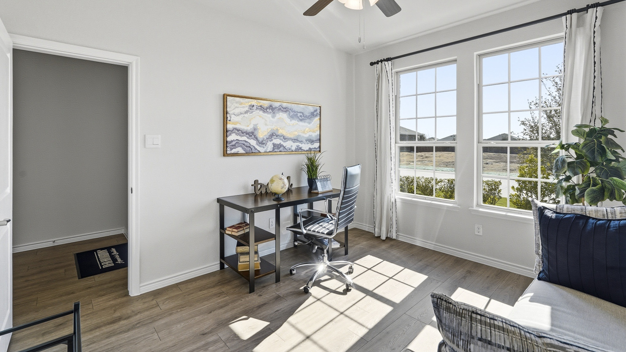 Evergreen Floorplan Bedroom Gallery Image-The Woods at Lindsey Place in Anna, Tx