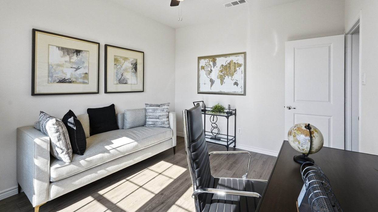 Evergreen Floorplan Bedroom Gallery Image-The Woods at Lindsey Place in Anna, Tx