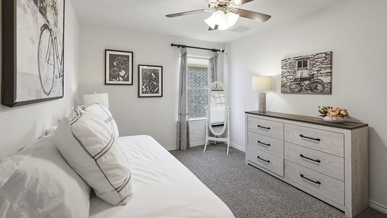 Evergreen Floorplan Bedroom Gallery Image-The Woods at Lindsey Place in Anna, Tx