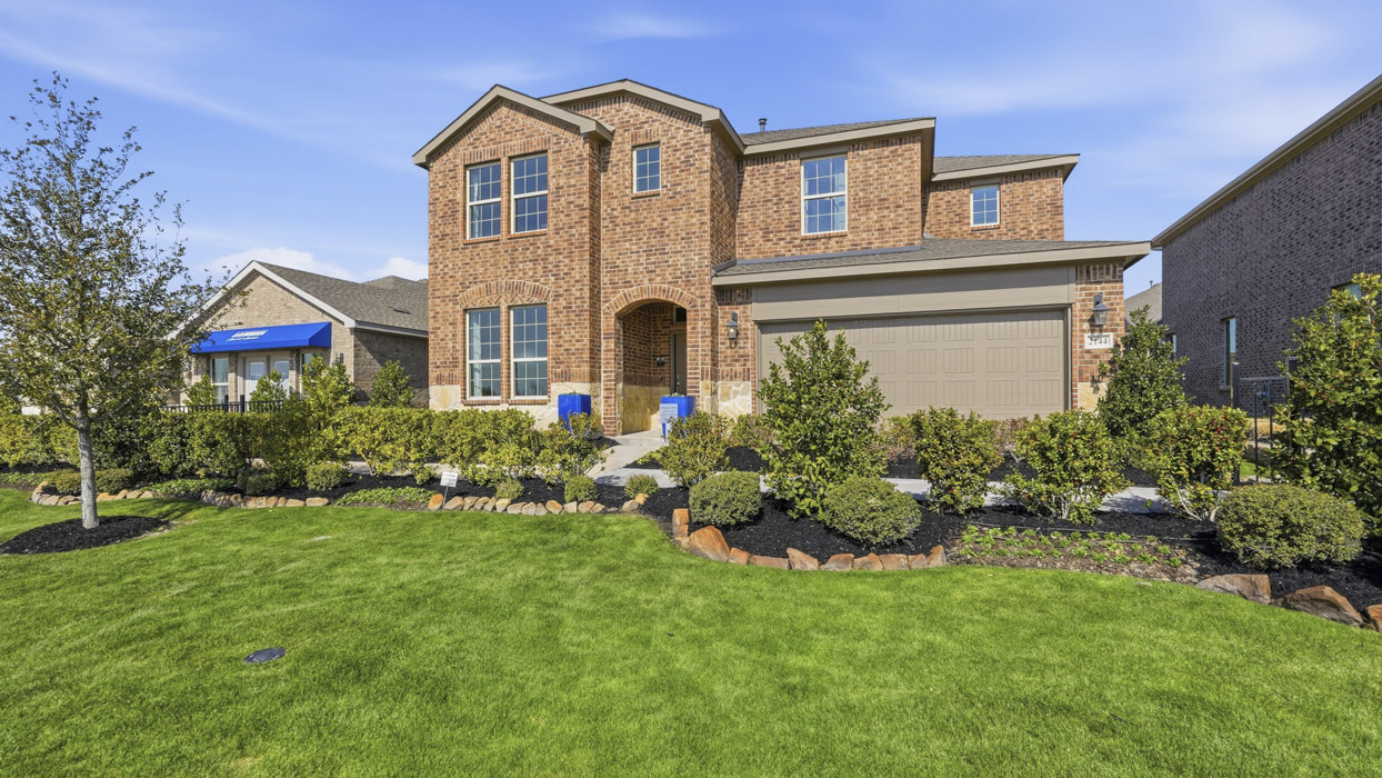 Evergreen Floorplan Exterior Gallery Image-The Woods at Lindsey Place in Anna, Tx