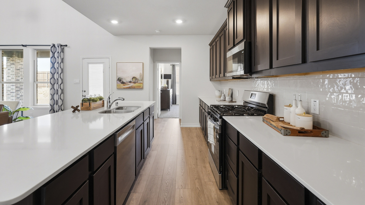 Evergreen Floorplan Kitchen Gallery Image-The Woods at Lindsey Place in Anna, Tx