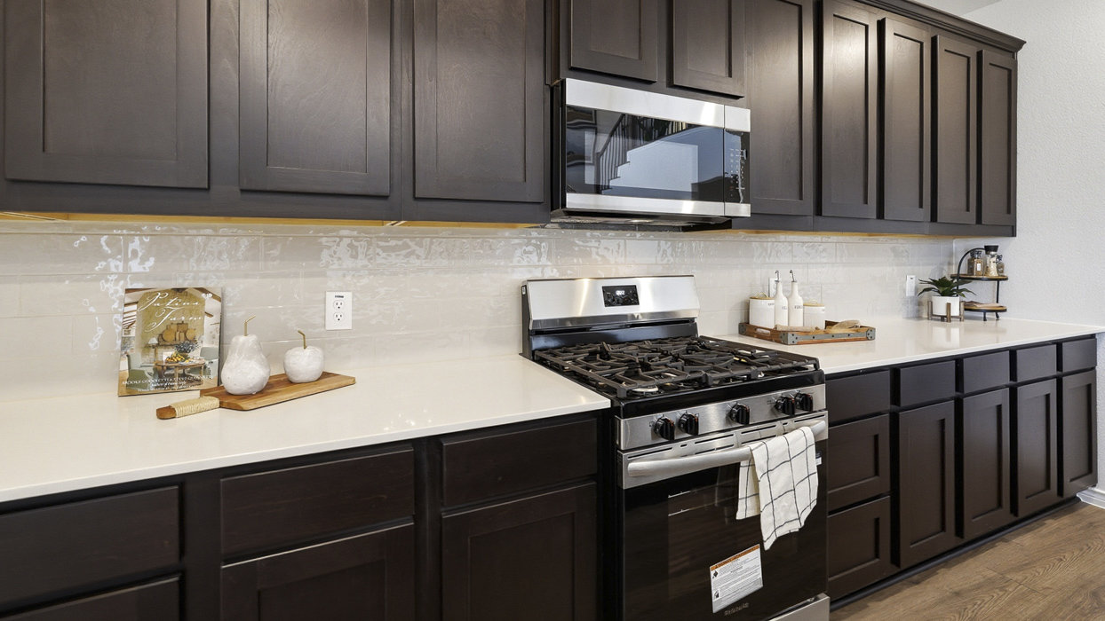 Evergreen Floorplan Kitchen Gallery Image-The Woods at Lindsey Place in Anna, Tx