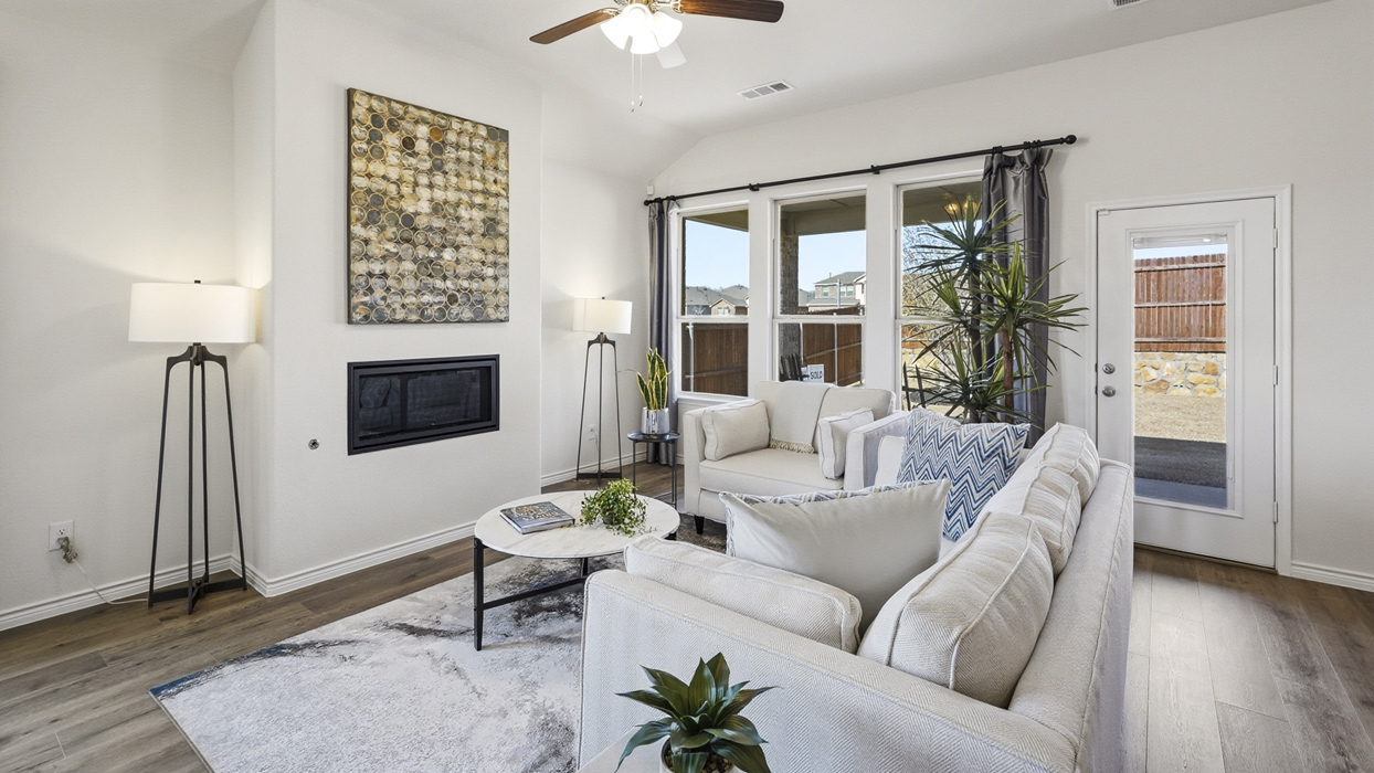 Durango Floorplan Living Gallery Image-The Woods at Lindsey Place in Anna, Tx