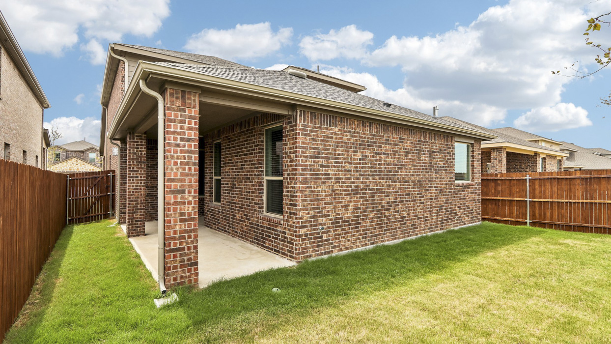 Chester Floorplan Backyard Gallery Image - The Woods at Lindsey Place in Anna, TX