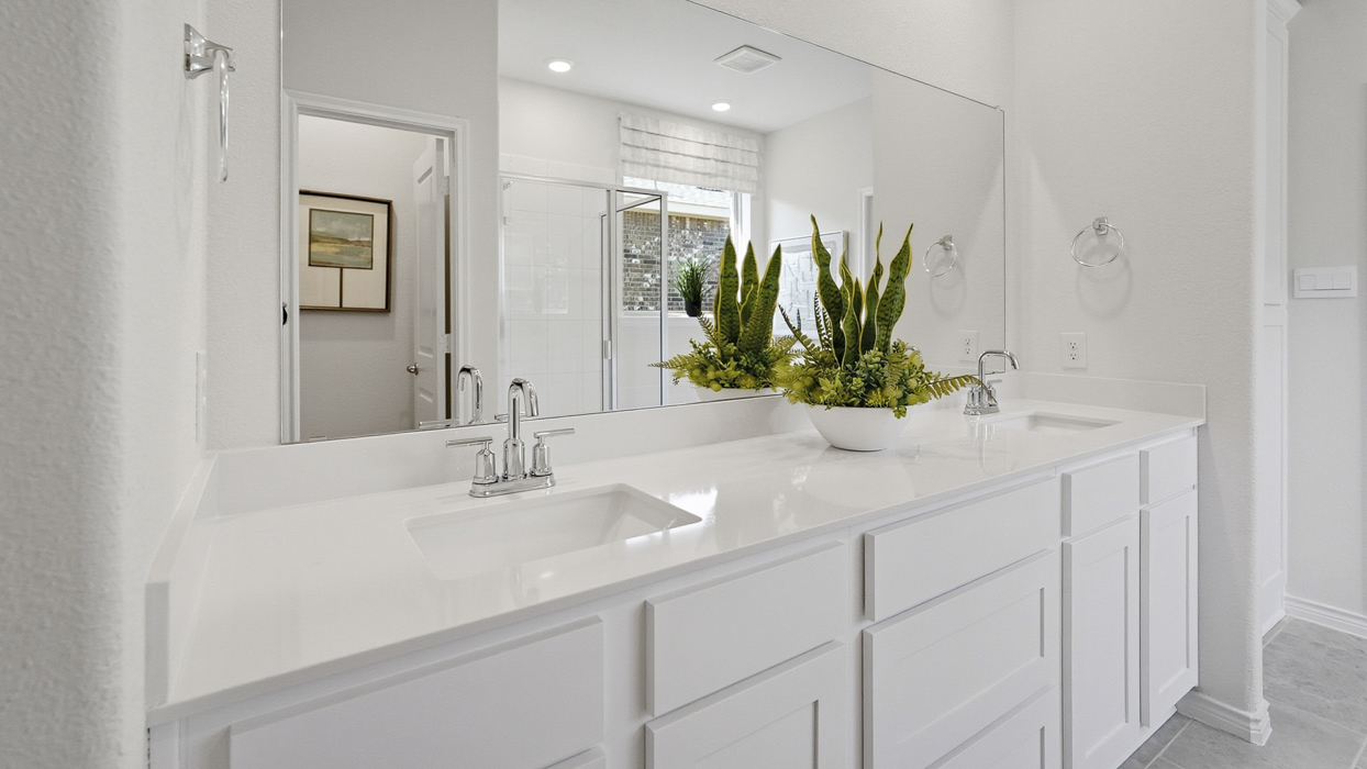 Lakehurst Floorplan Bathroom Gallery Image-The Woods at Lindsey Place in Anna, Tx