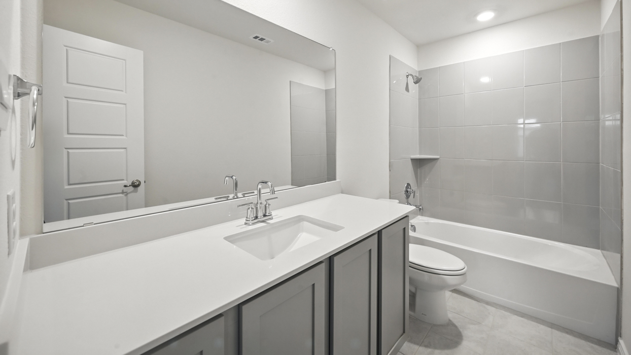 Republic Floorplan Elevation A Bathroom Gallery Image - The Woods at Lindsey Place in Anna, TX