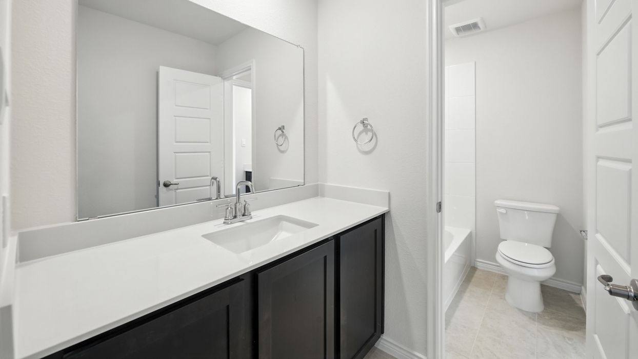 Amethyst Floorplan Elevation B Bathroom Gallery Image - The Woods at Lindsey Place in Anna, TX