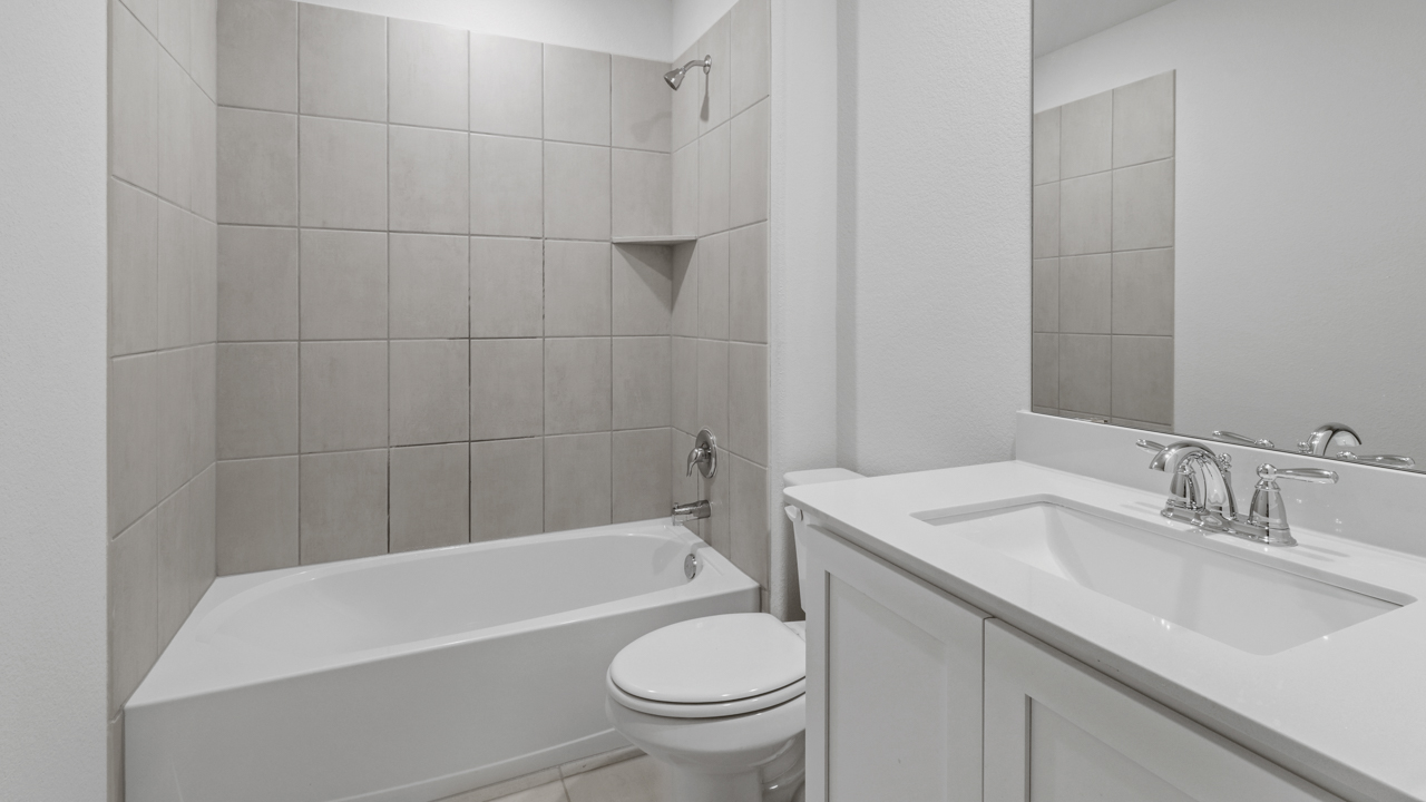 Estes Floorplan Elevation F Bathroom Gallery Image - The Woods at Lindsey Place in Anna, TX