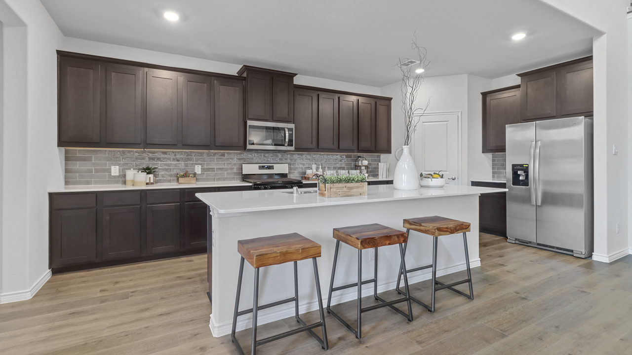 Evergreen Floorplan Elevation E Kitchen Gallery Image - The Woods at Lindsey Place in Anna, TX