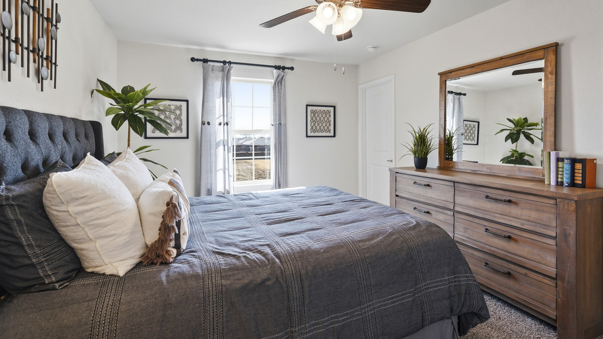 Evergreen Floorplan Bedroom Gallery Image-The Woods at Lindsey Place in Anna, Tx
