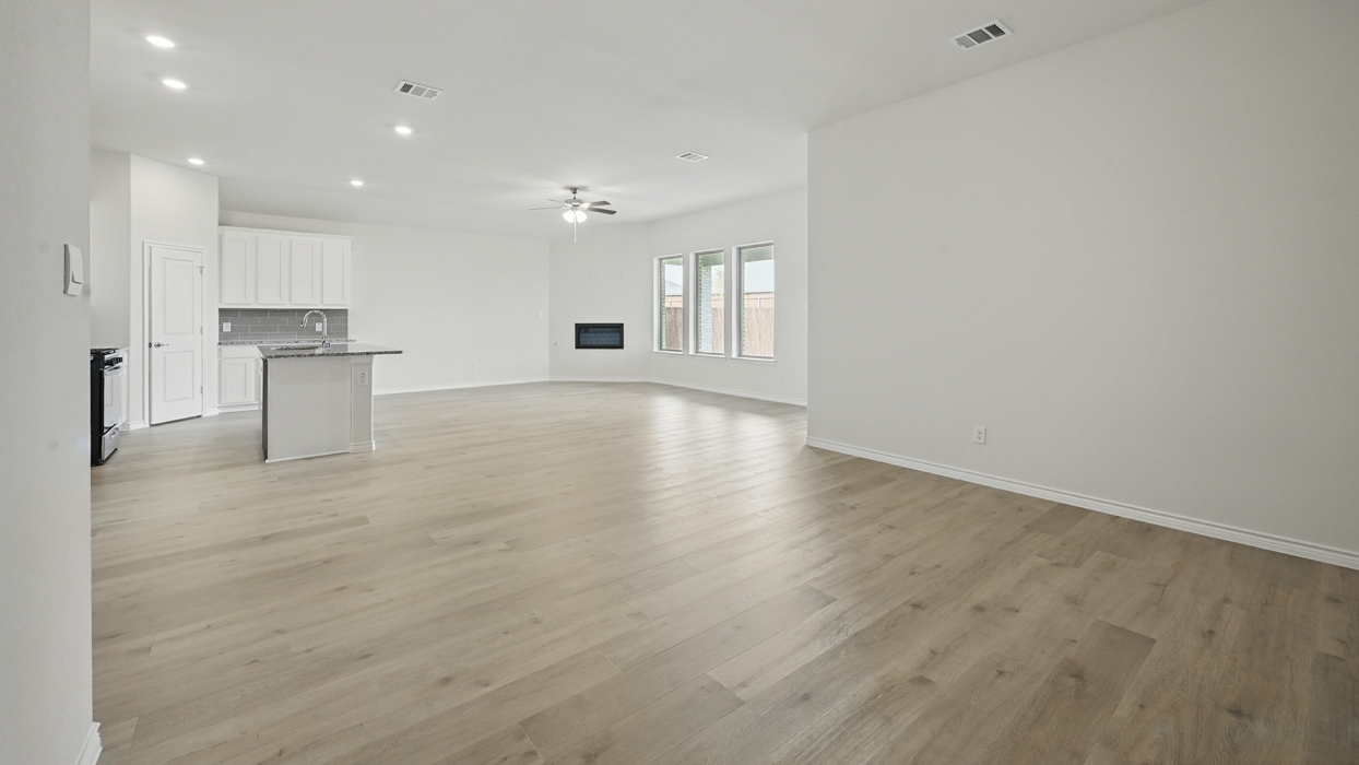 H50 E Echelon Floorplan Living Gallery Image-The Woods at Lindsey Place in Anna, Tx