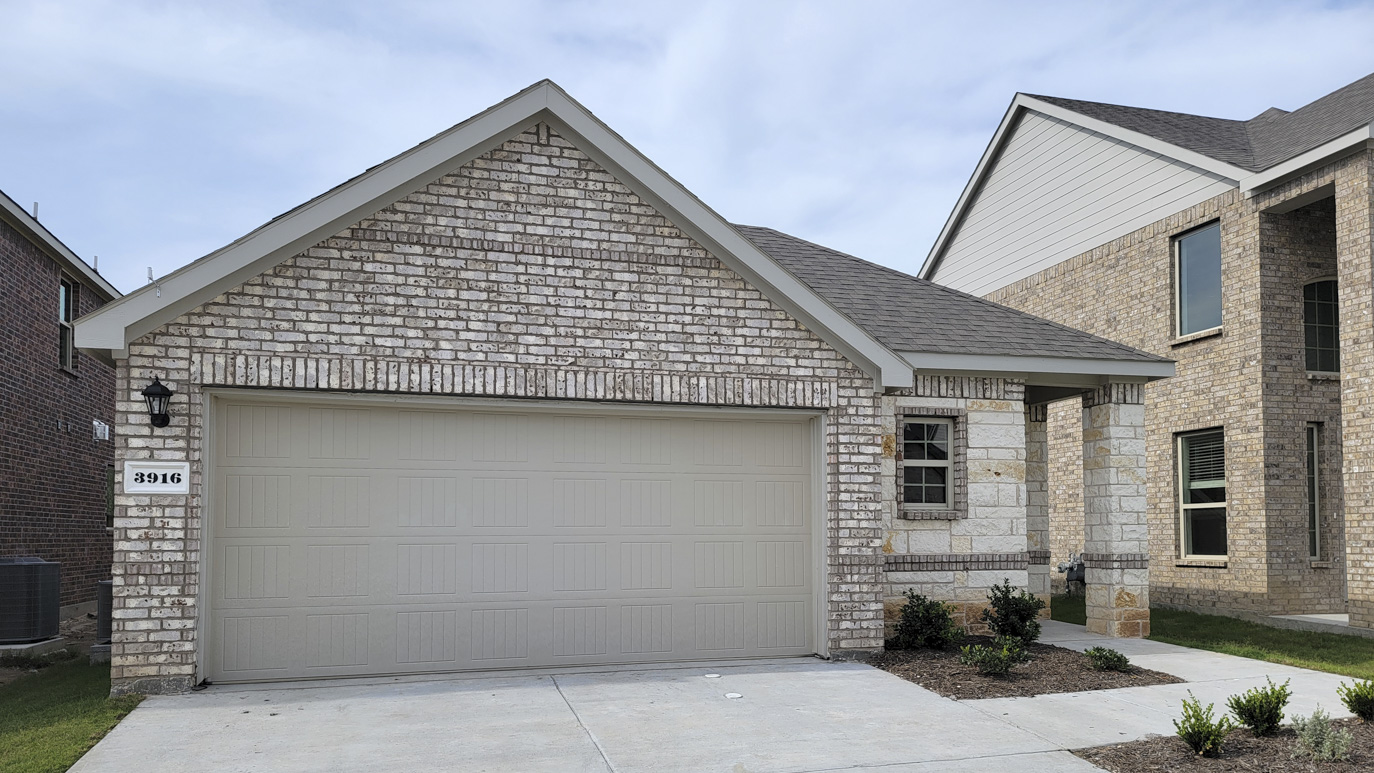 New Homes in Anna Crossing Villas Anna, TX D.R. Horton