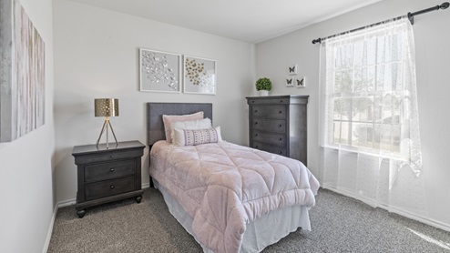 X40L Lakeway Bedroom Gallery Image Stuart Ridge Denton Texas