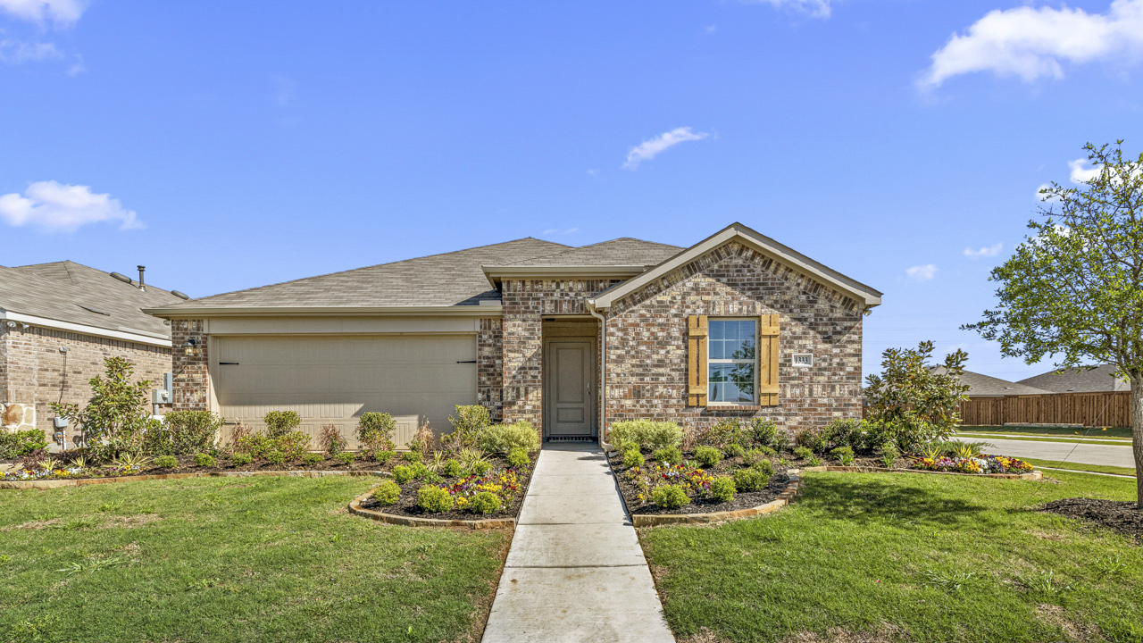 New Homes in Stuart Ridge Denton, TX D.R. Horton