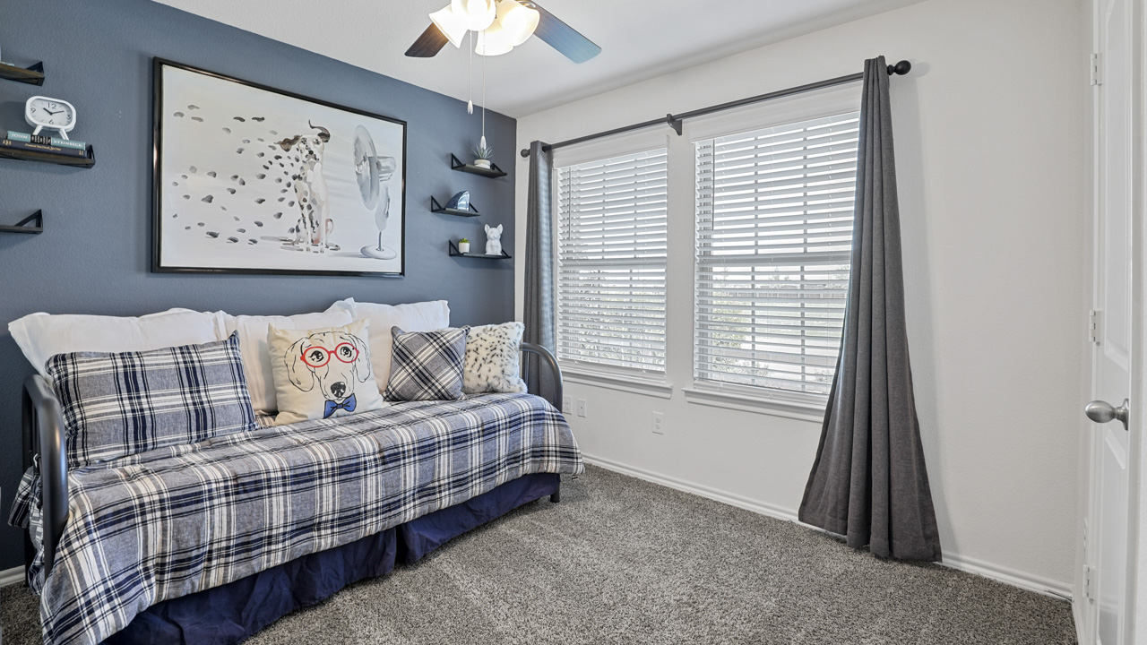 X40L Lakeway Plan Elevation BBedroom Gallery Image-Stuart Ridge in Denton, TX