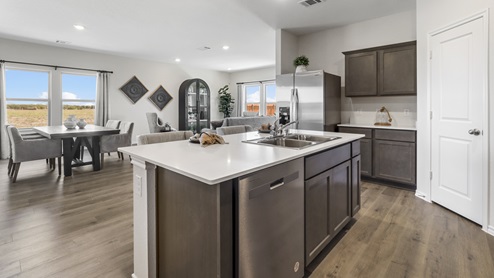X40P Perry Floorplan Exterior Kitchen Gallery Image Stuart Ridge in Denton, TX