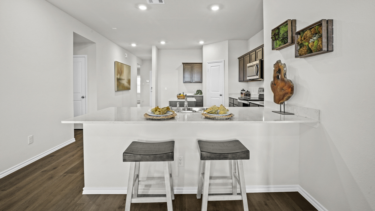 X40T Travis Plan Elevation B Kitchen Gallery Image-Stuart Ridge in Denton, TX