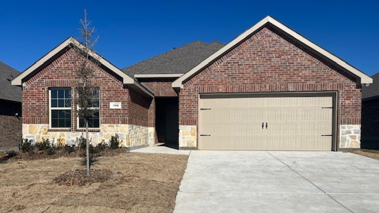 Available Home in Sutton Fields Celina, TX D.R. Horton
