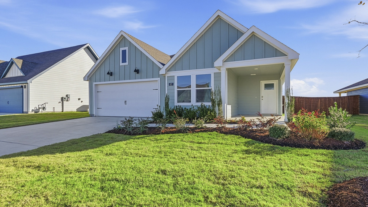 P40C Camber Floorplan Elevation V Exterior Gallery Image-Windrose in Pilot Point, TX