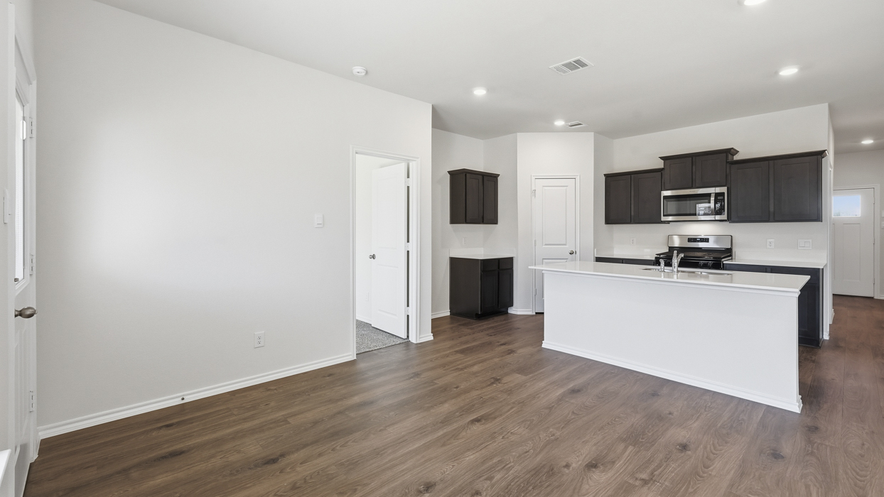 Damara Floorplan Kitchen Gallery Image-Windrose in Pilot Point, TX