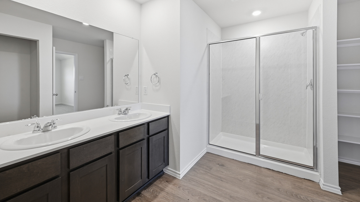 Icarus Floorplan Elevation T Bathroom Gallery Image - Windrose in Pilot Point, TX