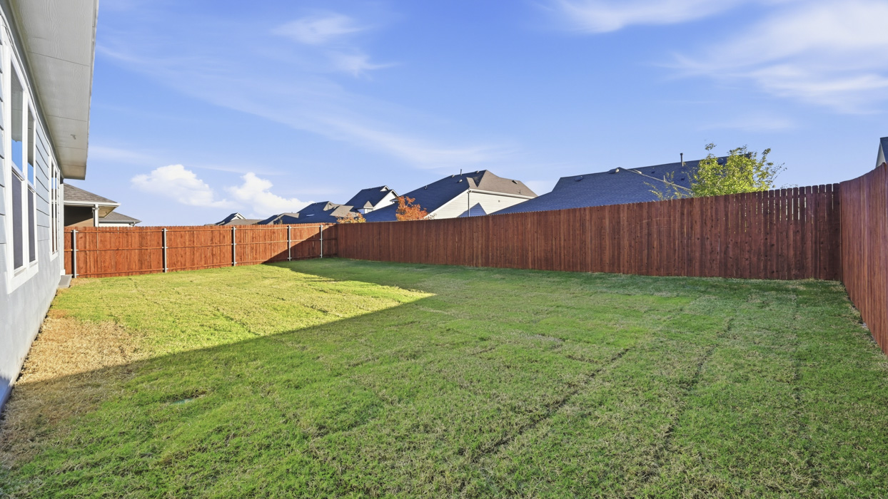 Mercury Floorplan Backyard Gallery Image-Windrose in Pilot Point, TX