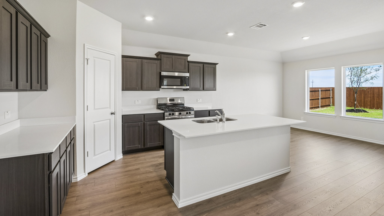 Daurian Floorplan Kitchen Gallery Image - Windrose in Pilot Point, TX
