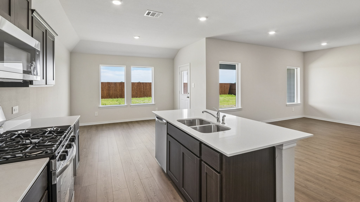 Daurian Floorplan Kitchen Gallery Image - Windrose in Pilot Point, TX