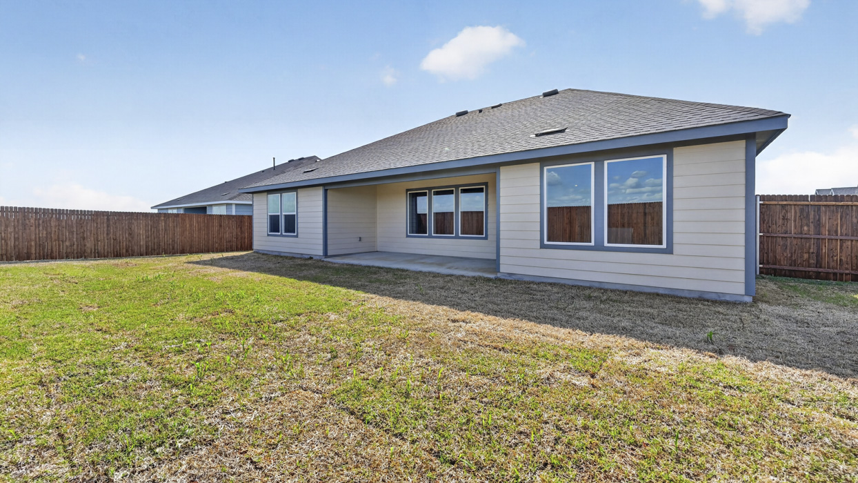 Fiedor Floorplan elevation Backyard Gallery Image-Windrose in Pilot Point, Tx