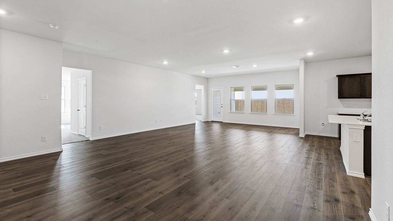 Immelmann Floorplan Elevation V Living Gallery Image - Windrose in Pilot Point, TX