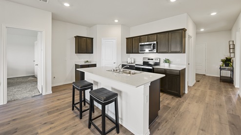 Enclave at Pecan Creek in Providence Village X40D Model Kitchen Image
