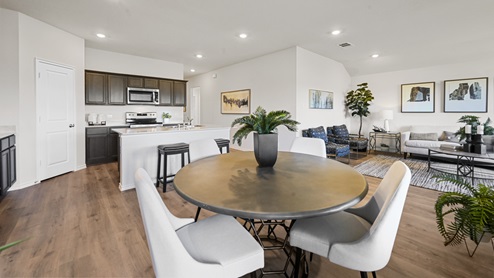 Enclave at Pecan Creek in Providence Village X40D Model Kitchen Image