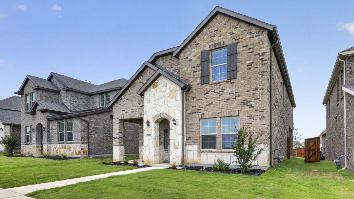 2605 Mexia Ln exterior