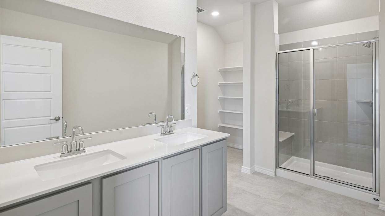 H223 Oscar Floorplan Bathroom Gallery Image-Lilybrooke at Legacy Hill in Celina, TX