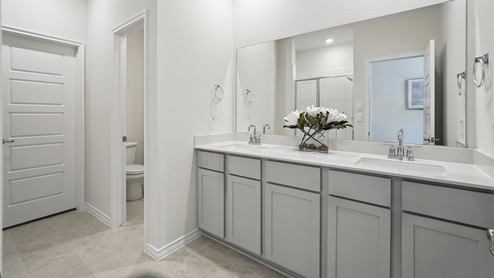 H221 Meridian Floorplan Elevation B Bathroom Gallery Image-Lilybrooke at Legacy Hills in Celina, TX