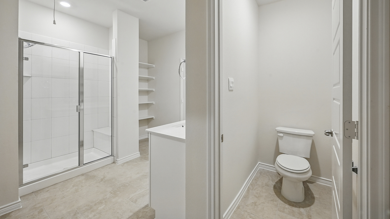 Tangerine Floorplan Elevation F Bathroom Gallery Image - Lilybrooke at Legacy Hills in Celina, TX