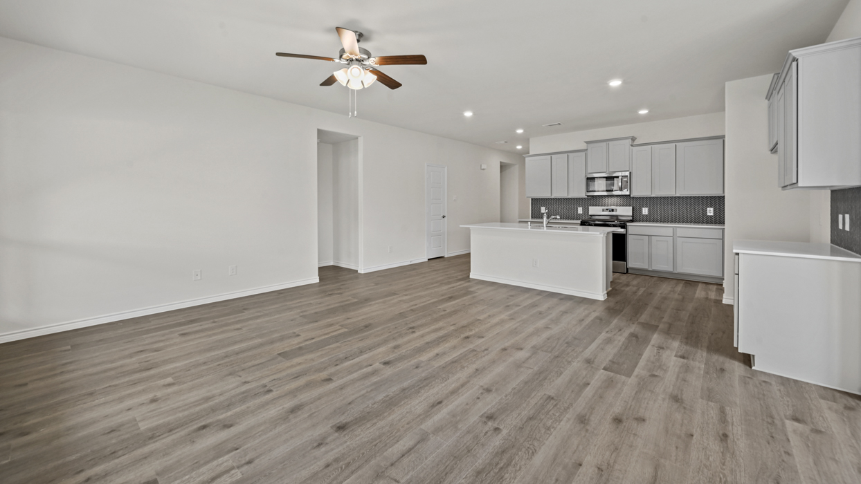 H157 Wimberly Floorplan Elevation F Kitchen Gallery Image-Lilybrooke in Leggacy Hills in Celina, TX