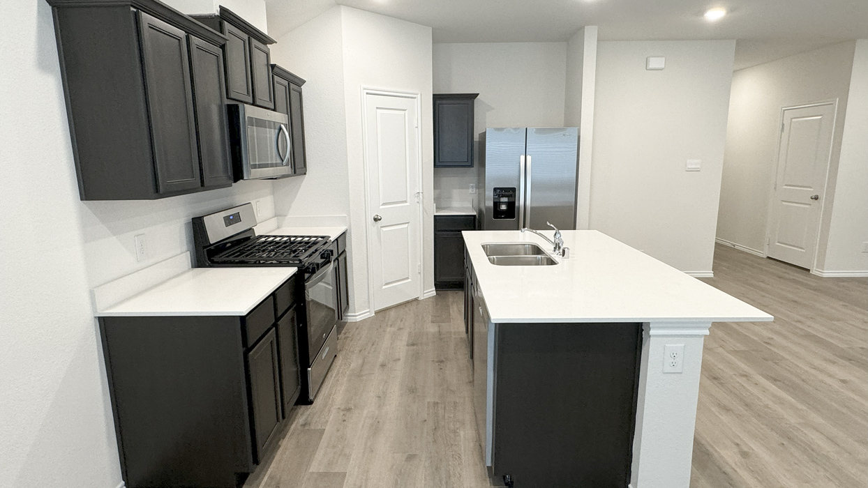 1300 Floorplan B Elevation Exterior Kitchen Gallery Image Three Oaks Sherman Texas