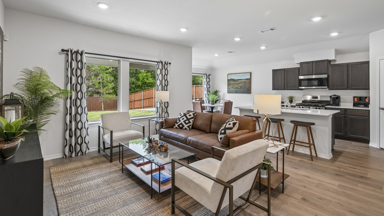 X40B Bellvue floorplan Living gallery image - Three Oaks in Sherman TX