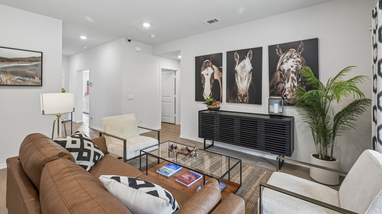 X40B Bellvue floorplan Living gallery image - Three Oaks in Sherman TX